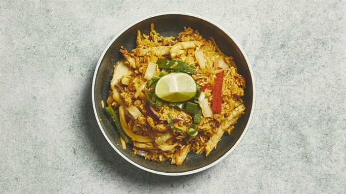 Takeaway i Aalborg, frisklavet Bangkok-wok med kylling og karry fra Wok This Way